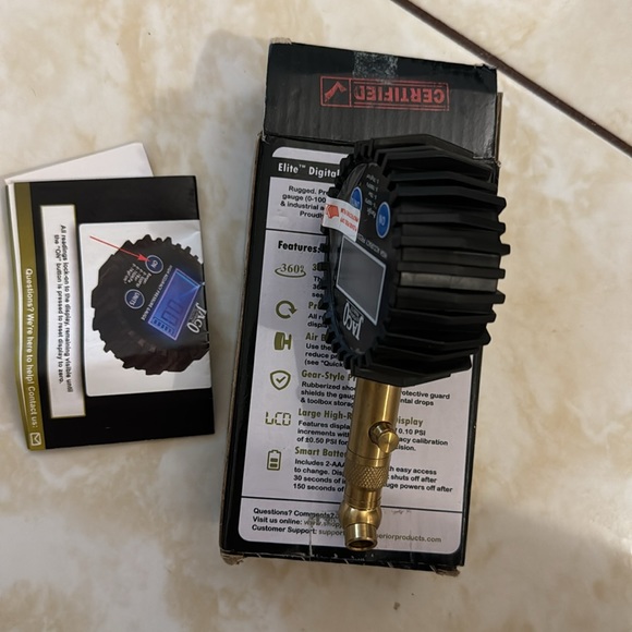 Elite Digital Tire Pressure Gauge - Professional Accuracy - 100 PSI Elite NWT - Picture 8 of 9